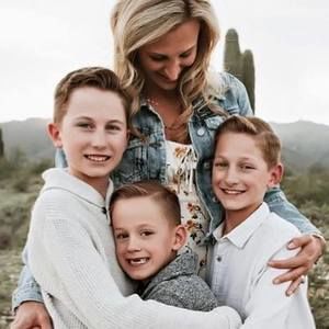 Meet your Posher, Jennifer